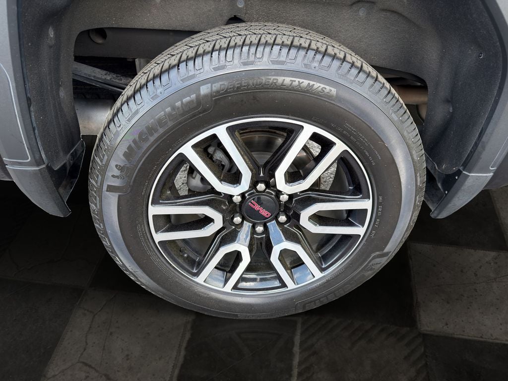 2021 GMC Sierra 1500 AT4
