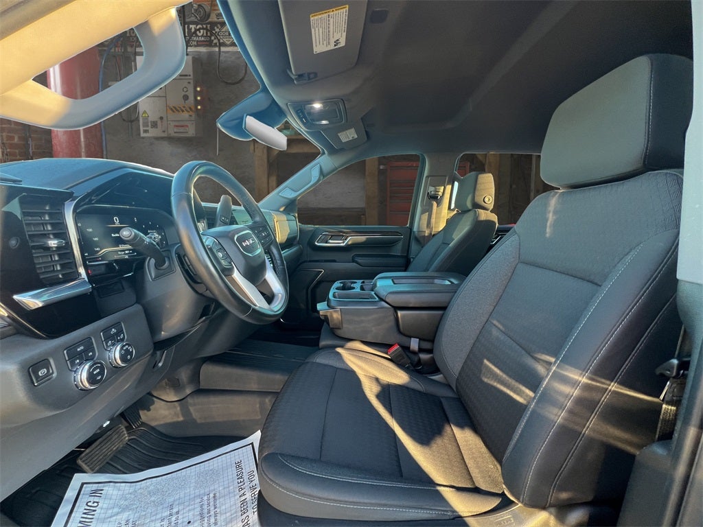 2023 GMC Sierra 1500 SLE
