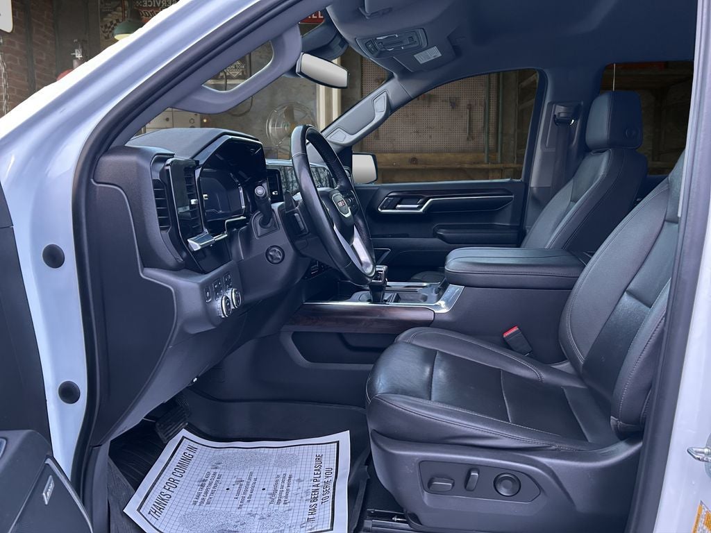 2023 GMC Sierra 1500 SLT