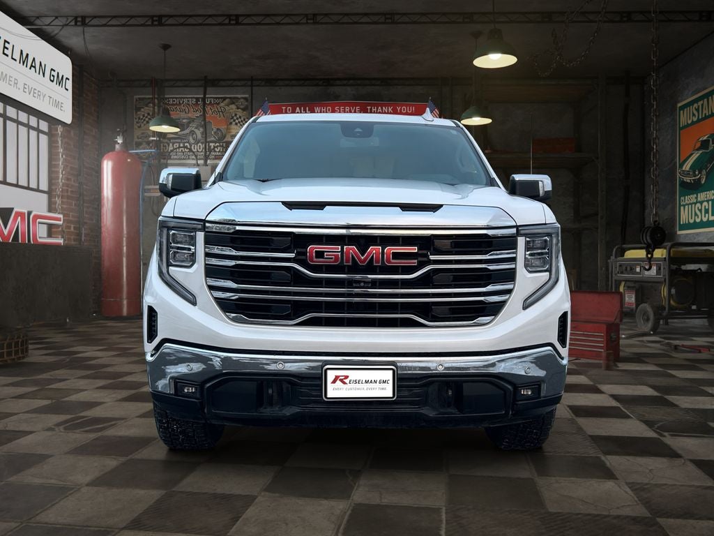 2023 GMC Sierra 1500 SLT