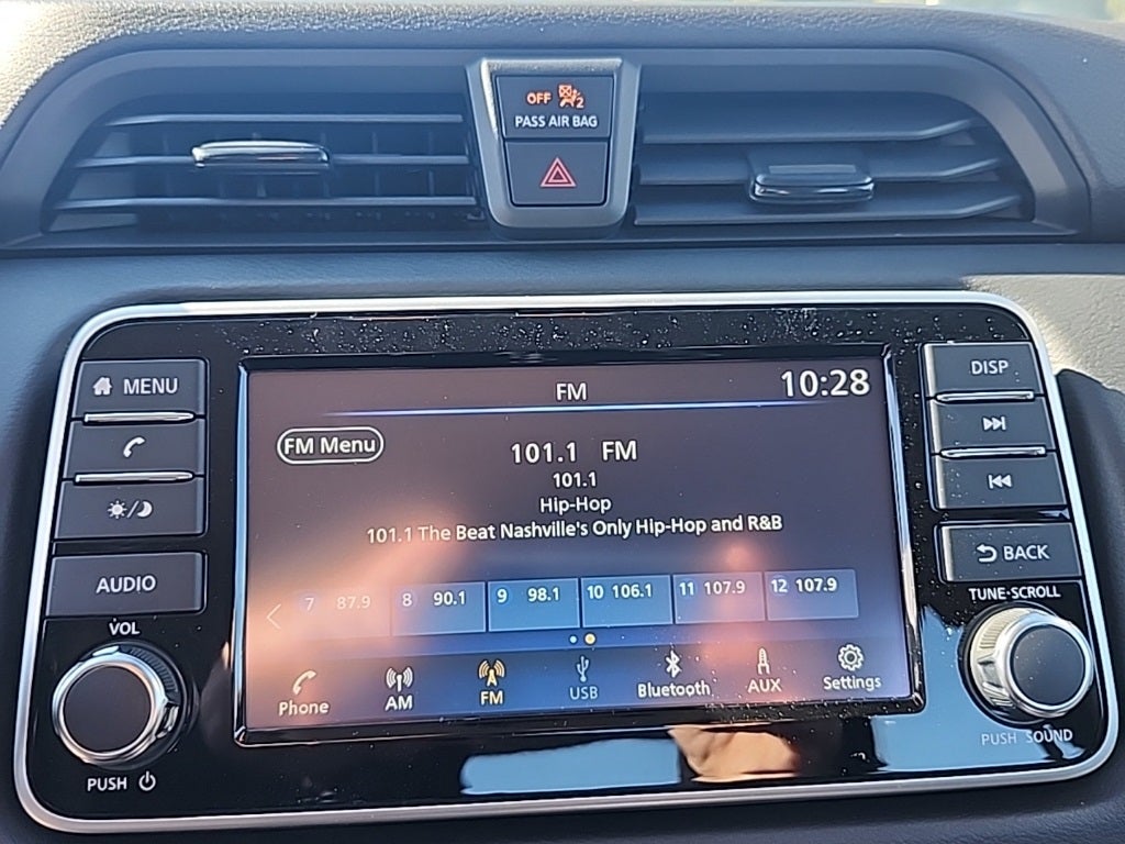 2025 Nissan Versa 1.6 S