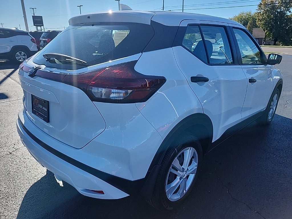 2025 Nissan Kicks Play S