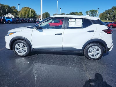 2025 Nissan Kicks Play S