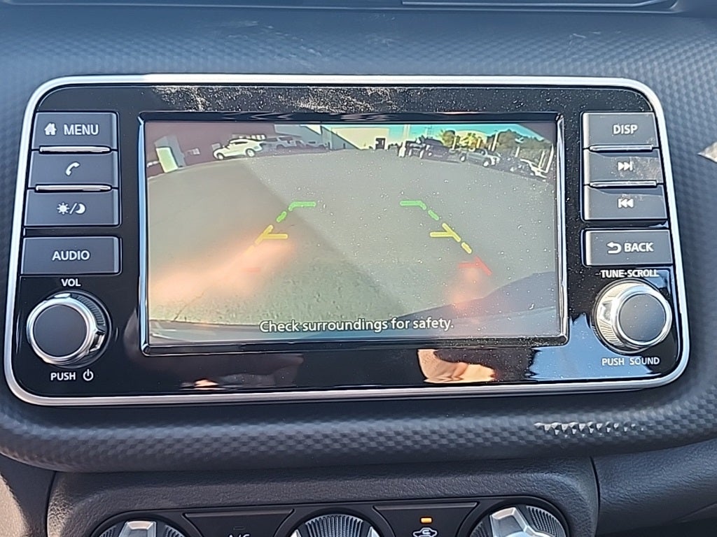 2025 Nissan Kicks Play S