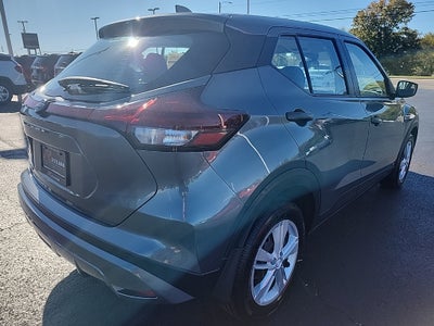 2025 Nissan Kicks Play S