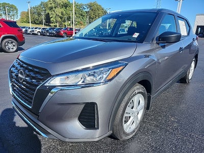 2025 Nissan Kicks Play S