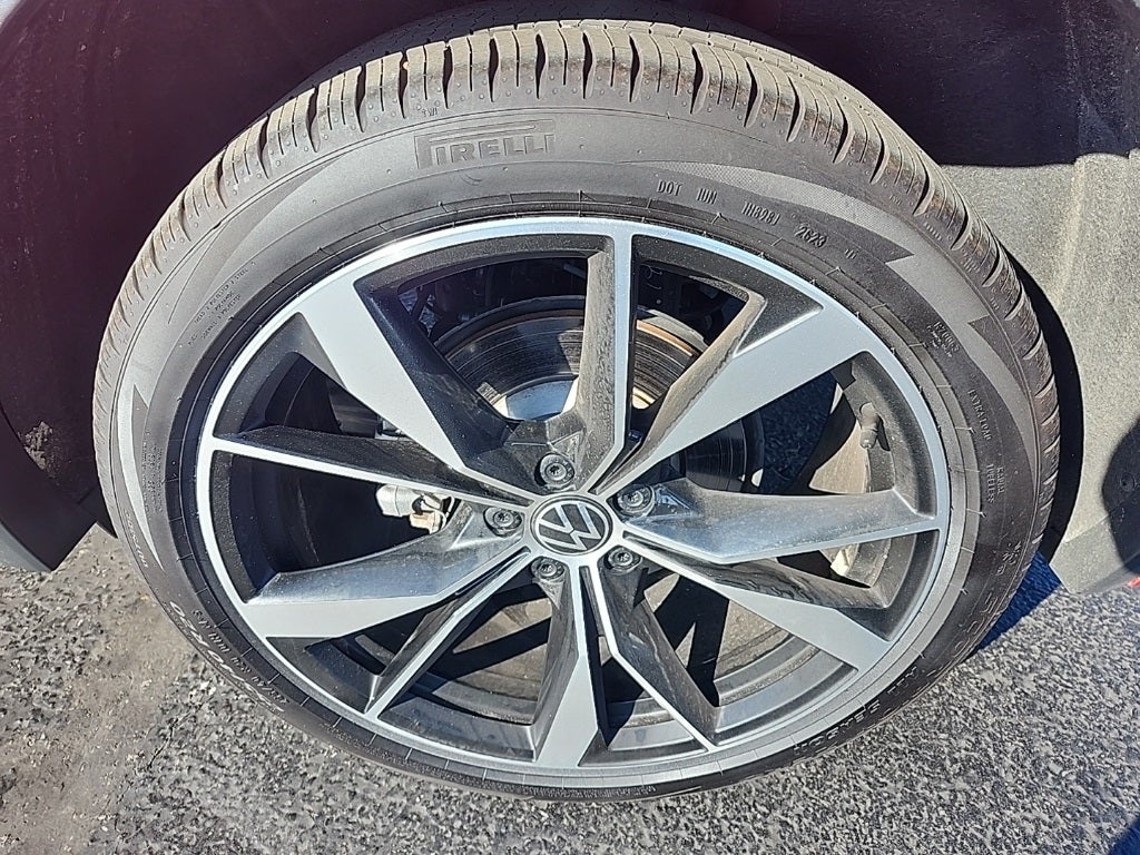 2024 Volkswagen Tiguan 2.0T SEL R-Line