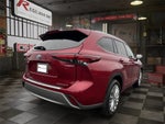 2024 Toyota Highlander Hybrid Platinum