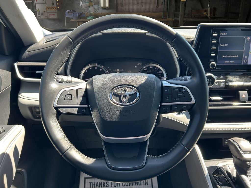 2022 Toyota Highlander XLE