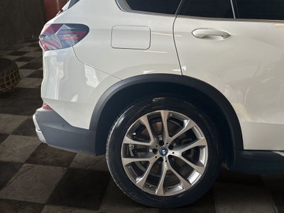 2025 BMW X5 xDrive50e
