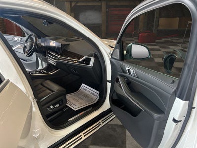 2025 BMW X5 xDrive50e