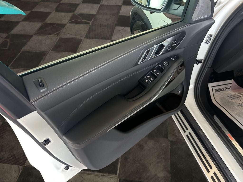 2025 BMW X5 xDrive50e