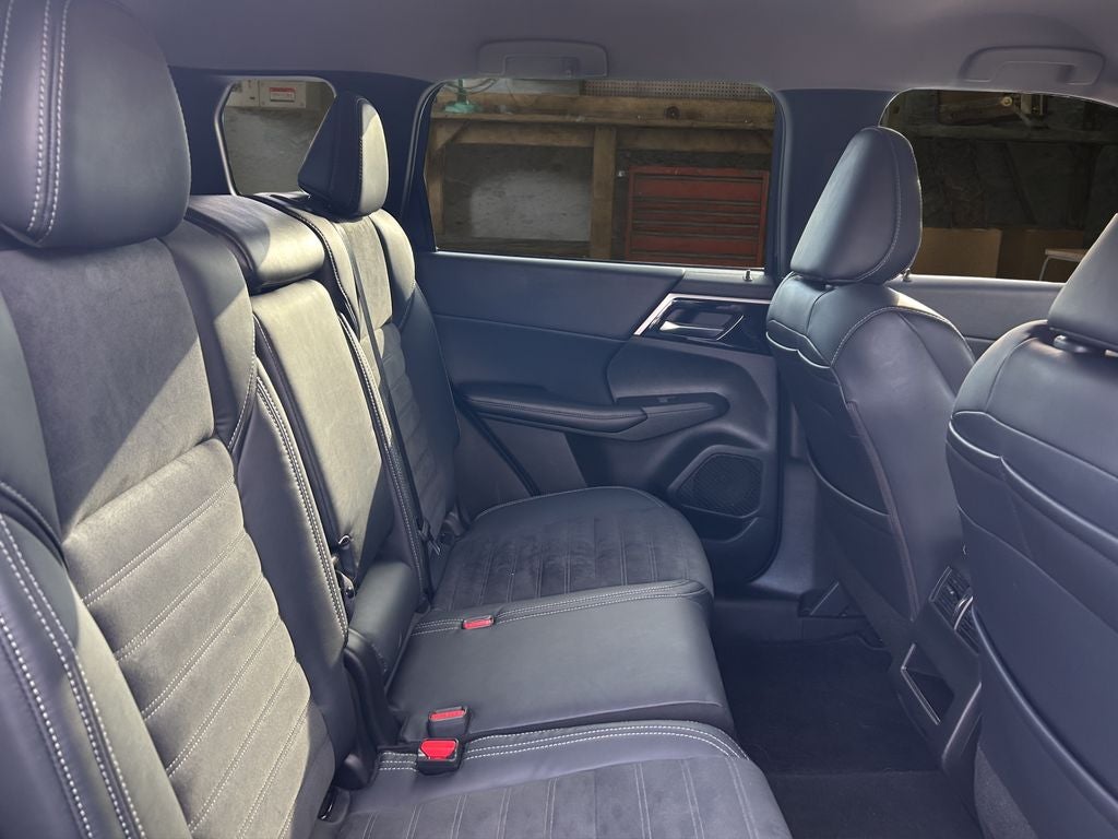 2022 Mitsubishi Outlander SE