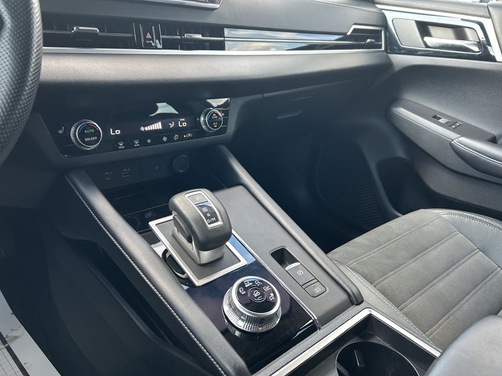 2022 Mitsubishi Outlander SE