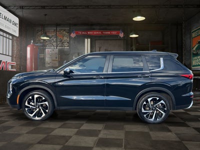 2022 Mitsubishi Outlander SE