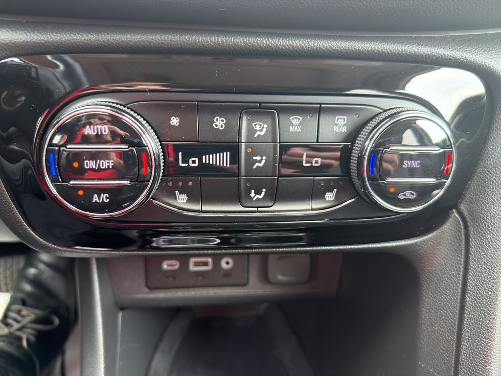 2023 Buick Encore GX Essence