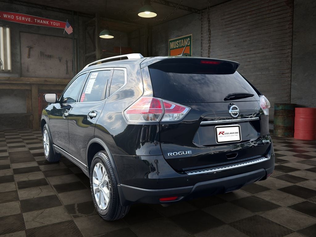 2016 Nissan Rogue SV