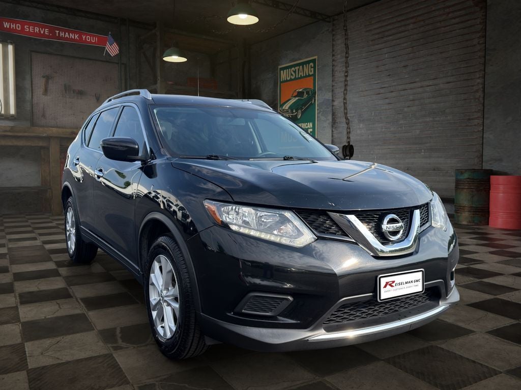 2016 Nissan Rogue SV