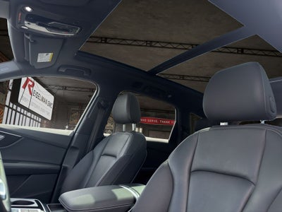 2025 Audi Q7 55 Premium Plus quattro