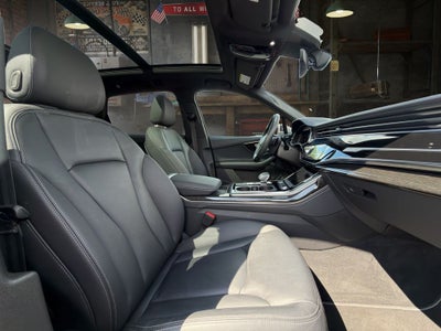 2025 Audi Q7 55 Premium Plus quattro