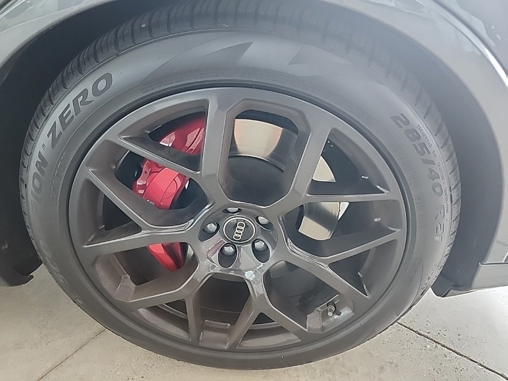 2025 Audi SQ7 Prestige quattro