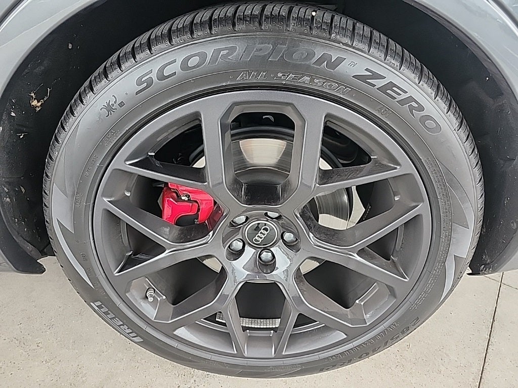 2025 Audi SQ7 Prestige quattro