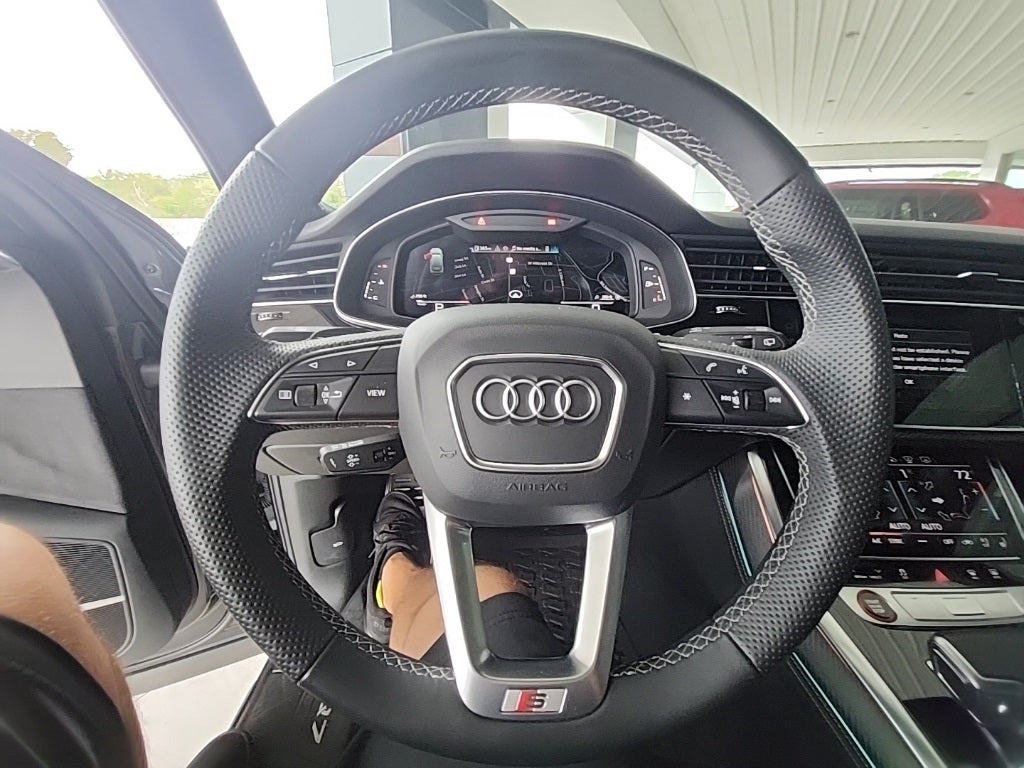 2025 Audi SQ7 Prestige quattro
