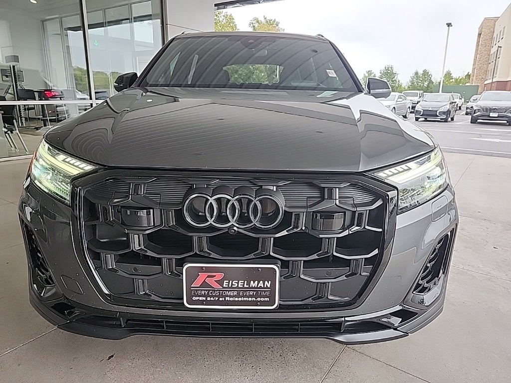 2025 Audi SQ7 Prestige quattro