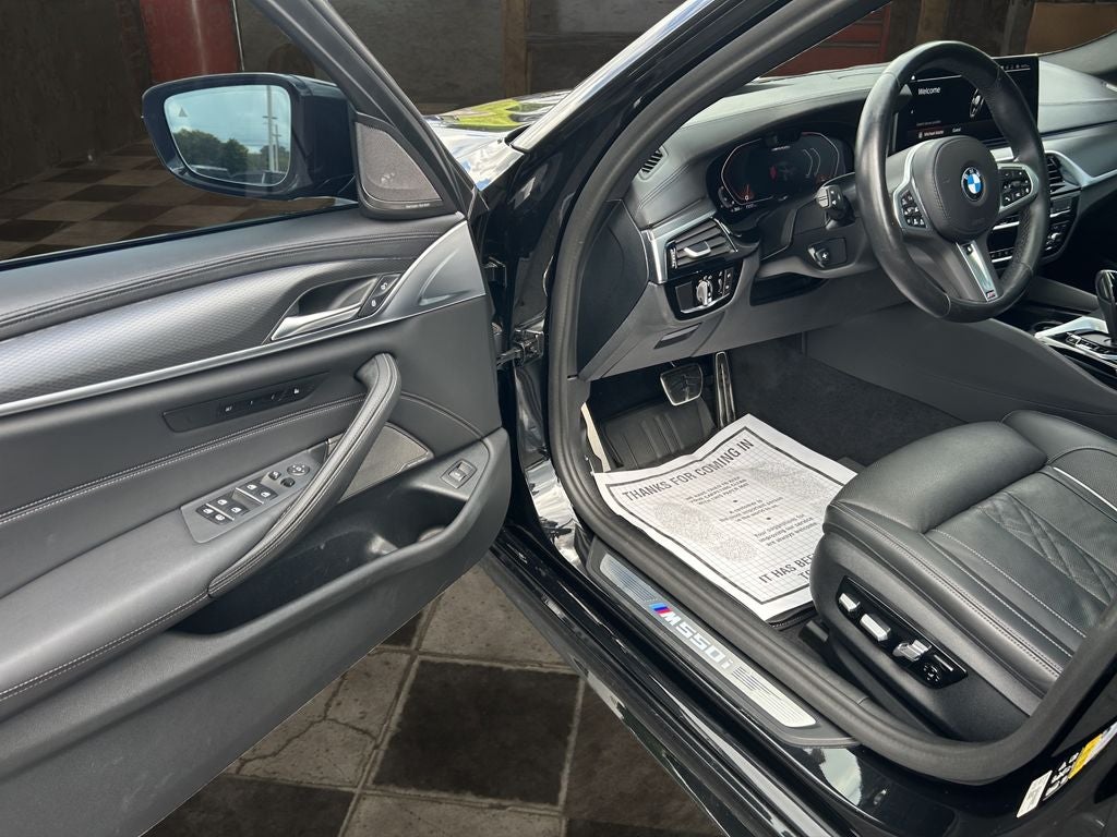 2023 BMW 5 Series M550i xDrive