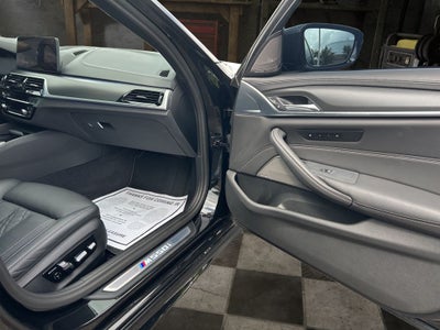 2023 BMW 5 Series M550i xDrive
