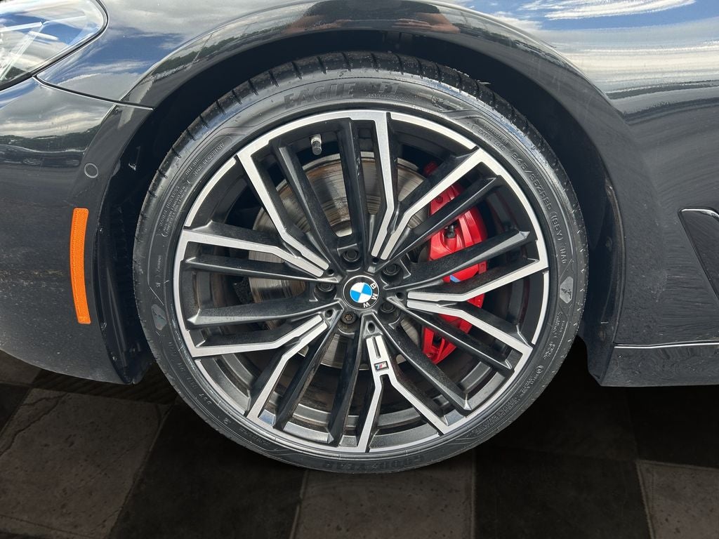 2023 BMW 5 Series M550i xDrive
