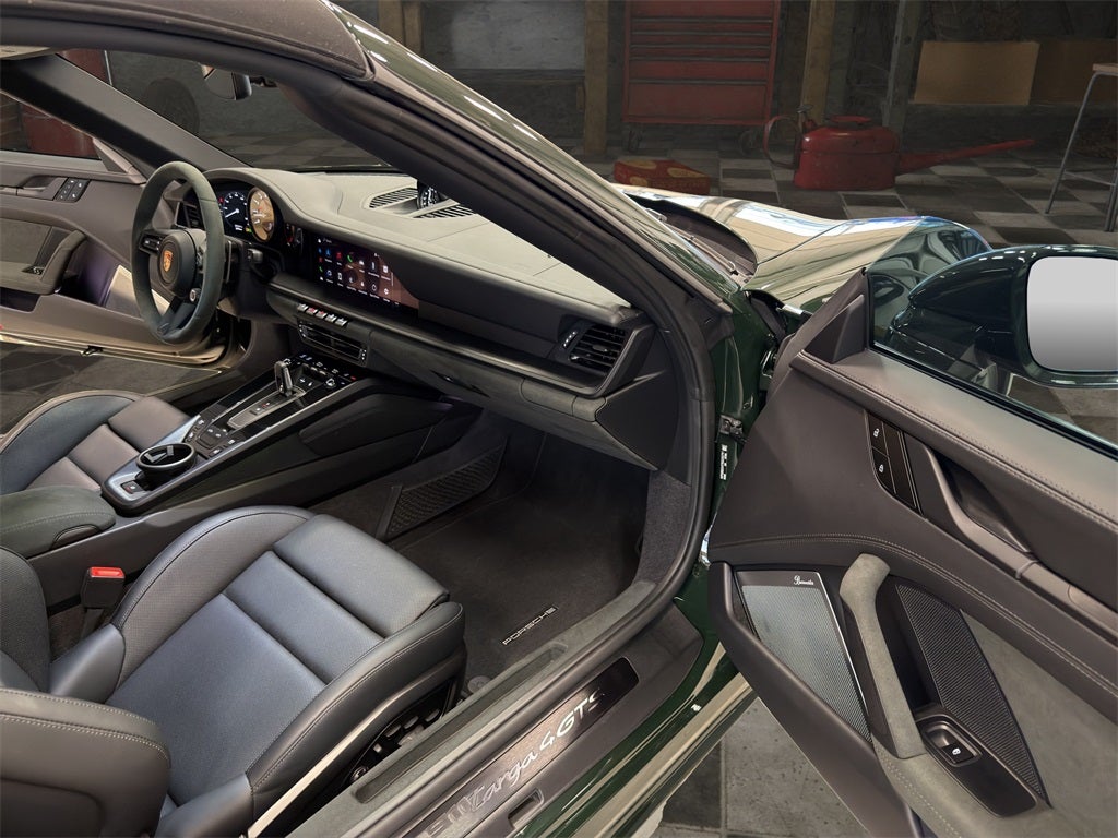 2024 Porsche 911 Targa 4 GTS