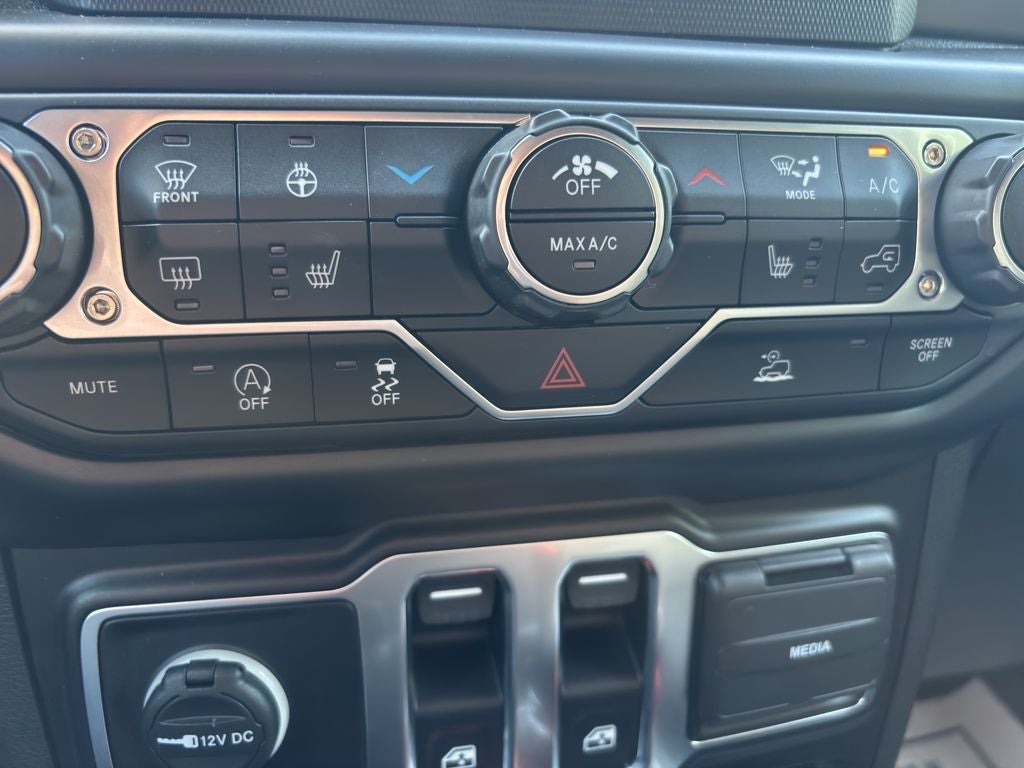2022 Jeep Wrangler Sport S