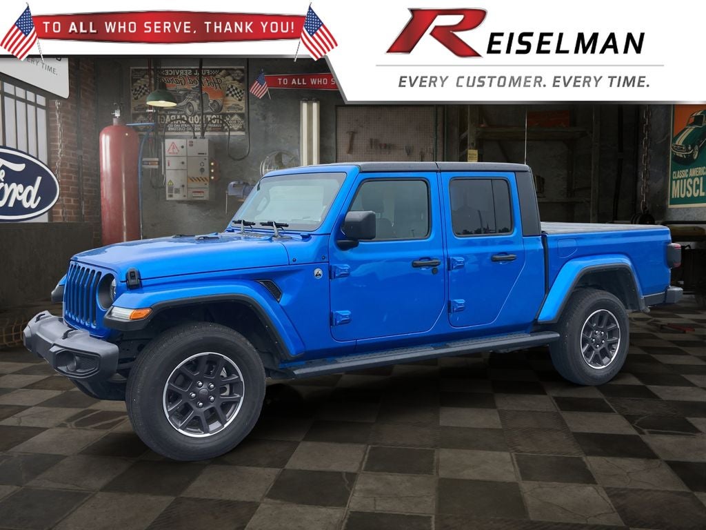 2022 Jeep Gladiator Overland's photo