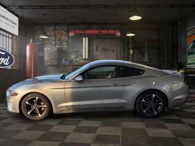 2020 Ford Mustang EcoBoost