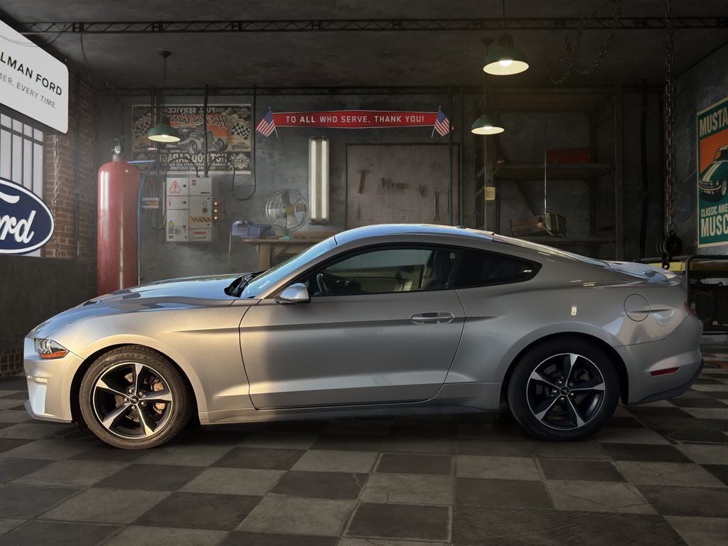 2020 Ford Mustang EcoBoost