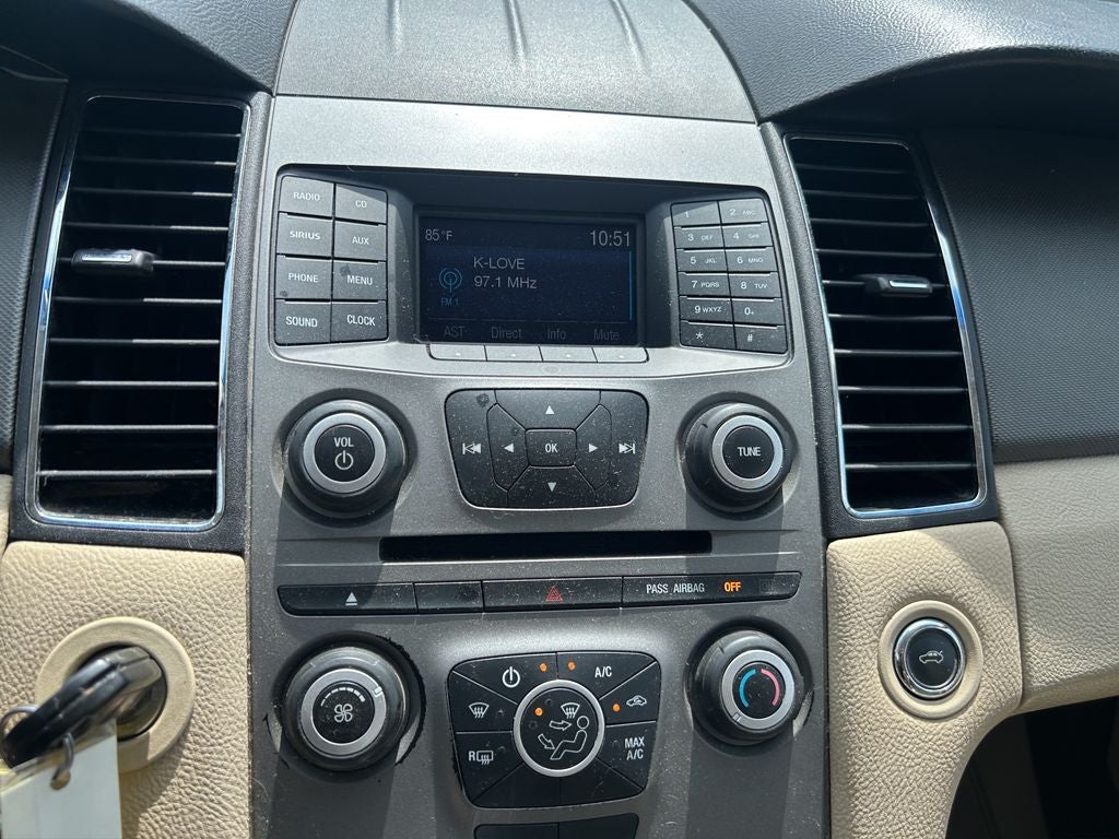 2016 Ford Taurus SE