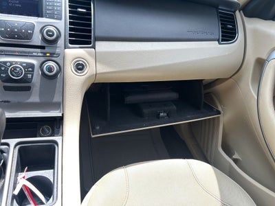 2016 Ford Taurus SE