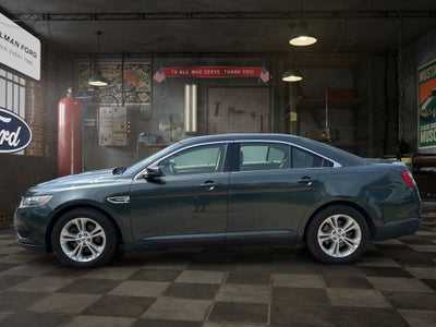 2016 Ford Taurus SE