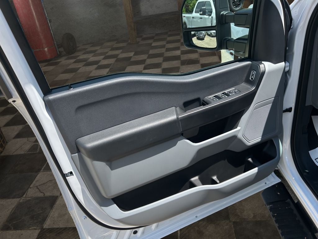 2026 Ford Chassis Cab F-350® XL