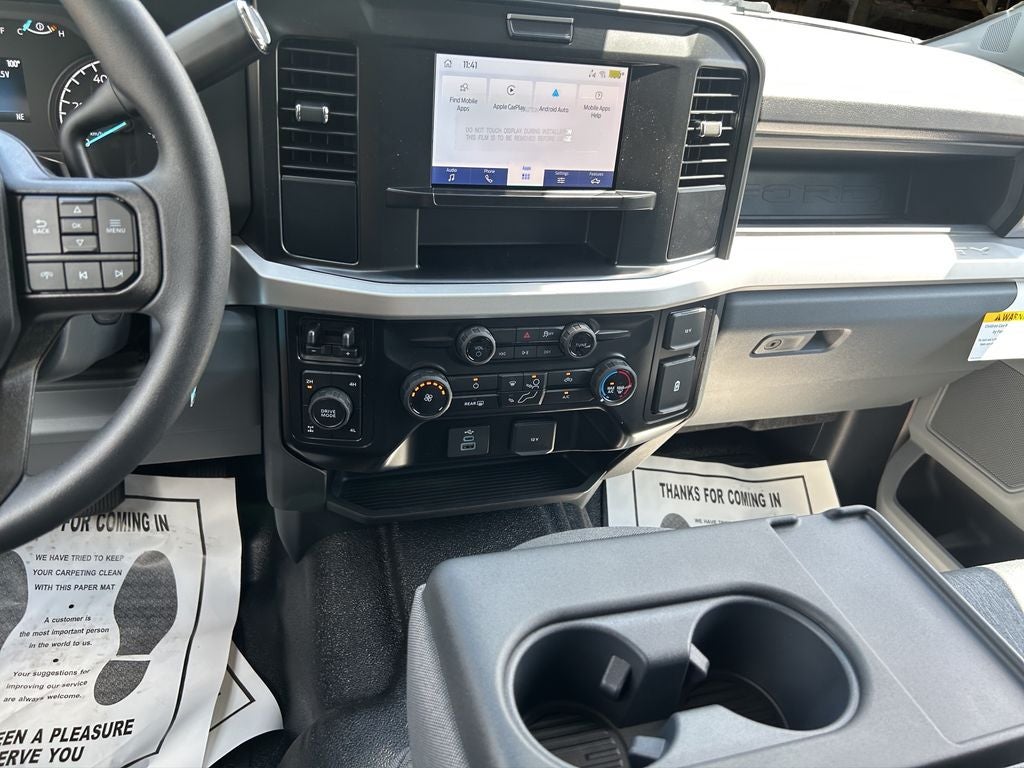 2026 Ford Chassis Cab F-350® XL