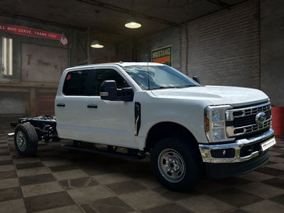 2026 Ford Chassis Cab F-350® XL