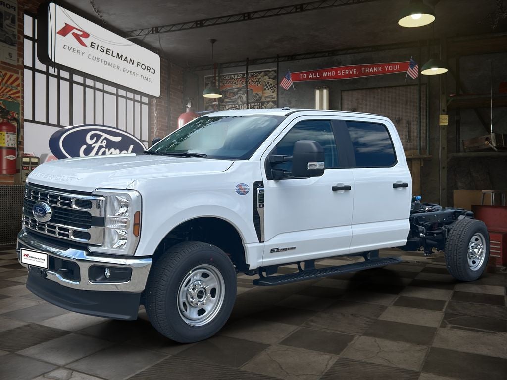 2026 Ford Chassis Cab F-350® XL