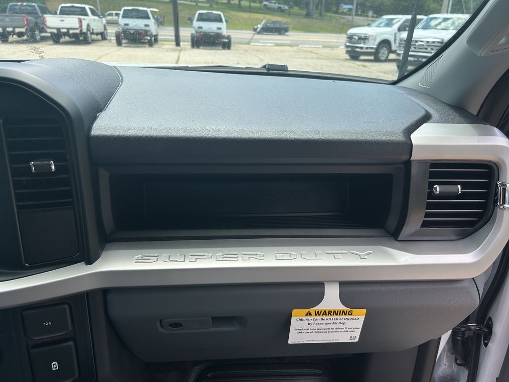 2026 Ford Chassis Cab F-350® XL