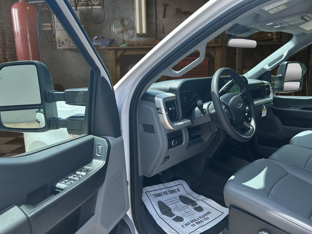 2026 Ford Chassis Cab F-350® XL