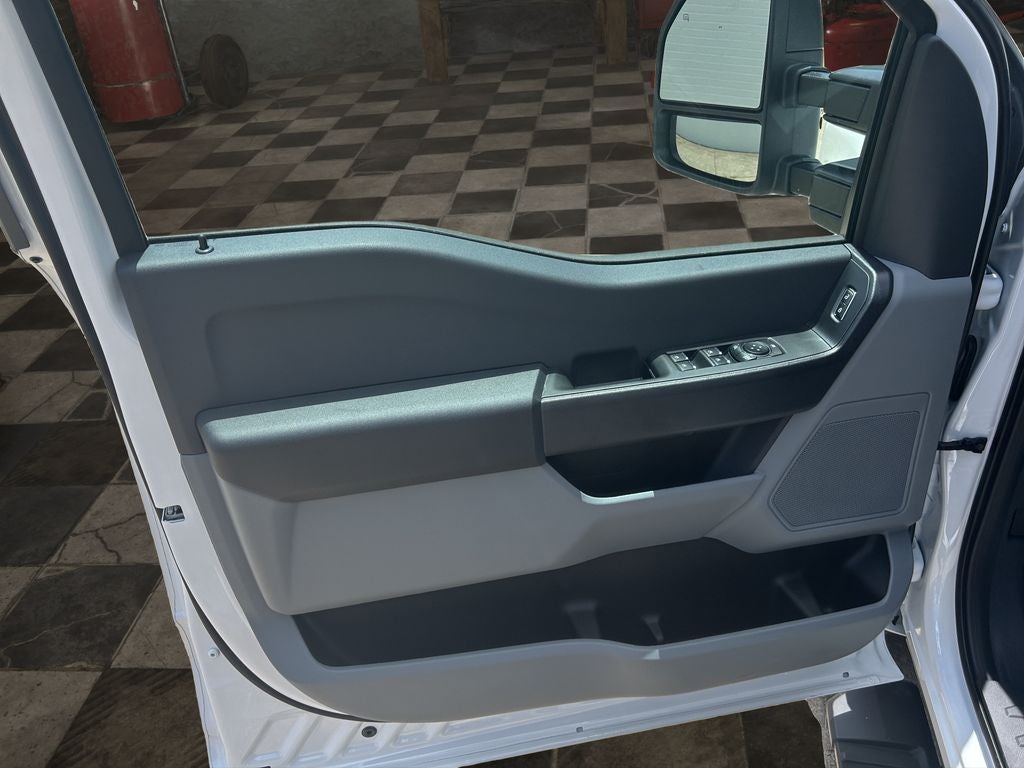 2026 Ford Chassis Cab F-350® XL