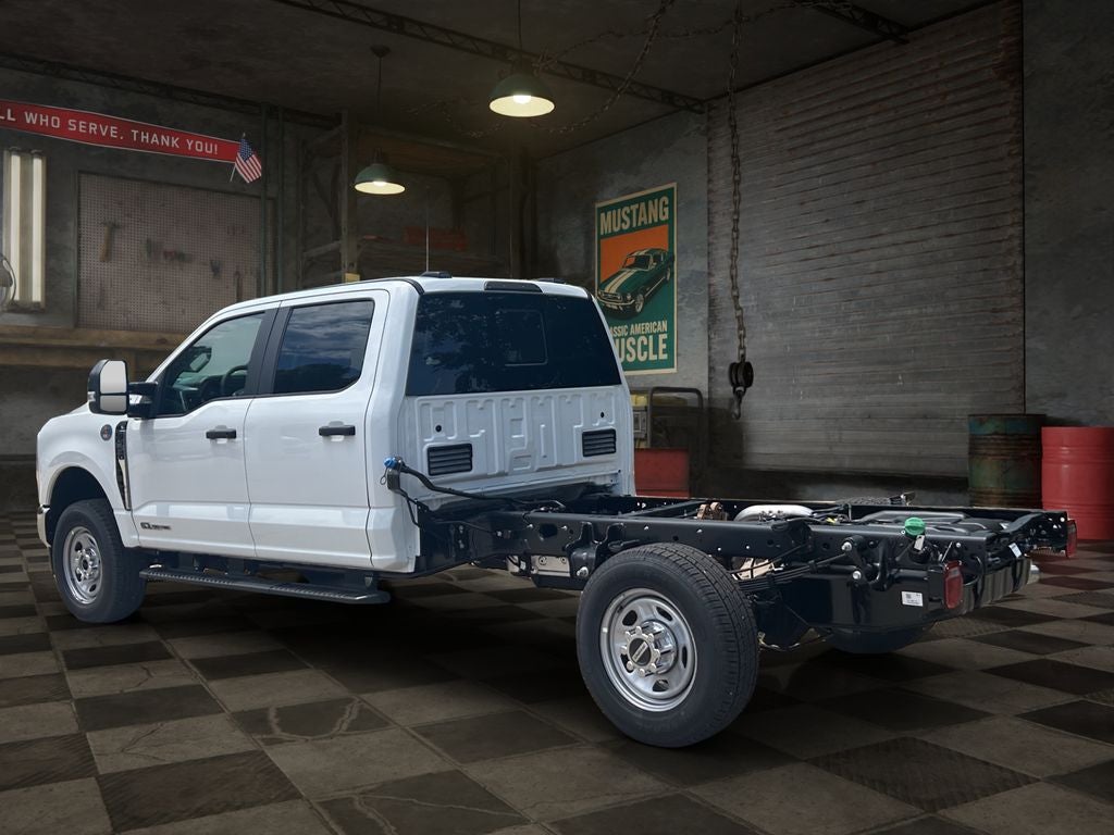 2026 Ford Chassis Cab F-350® XL