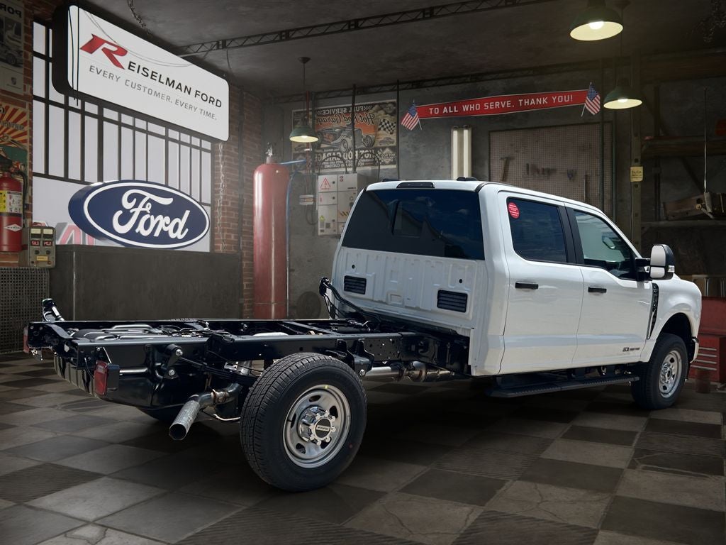 2026 Ford Chassis Cab F-350® XL