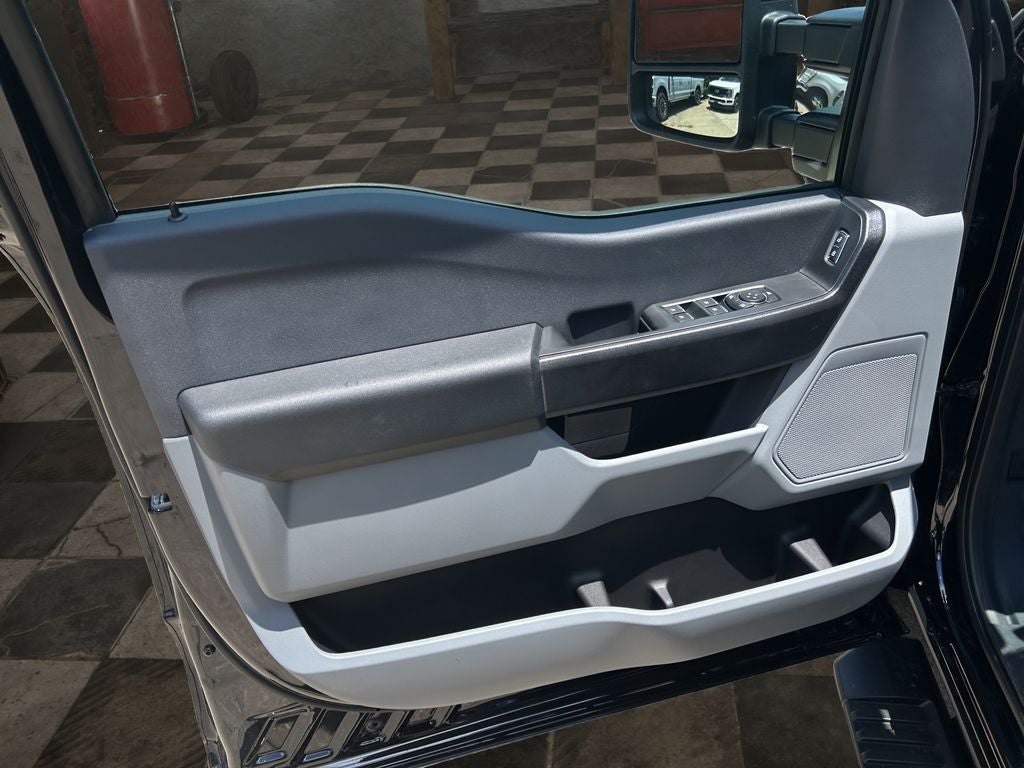 2026 Ford Chassis Cab F-350® XL