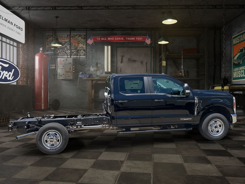 2026 Ford Chassis Cab F-350® XL